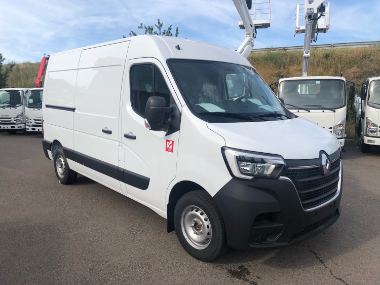 RENAULT MASTER FOURGON L2H2 3T5 145CH BVM