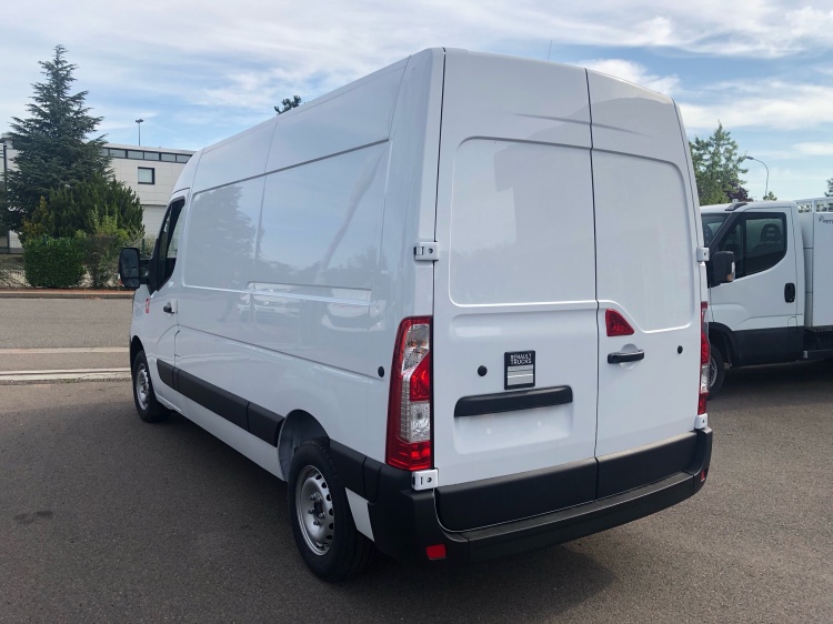 RENAULT MASTER FOURGON L2H2 3T5 145CH BVM