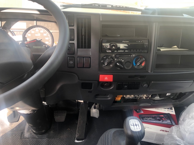 ISUZU M21 T 1.9L 120CH BVM BENNE COFFRE 