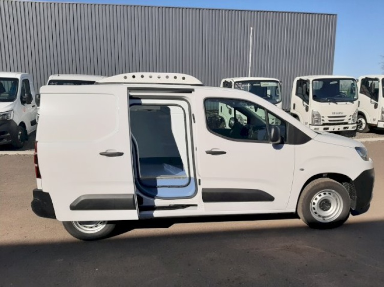 CITROEN BERLINGO VAN FOURGON TAILLE M 650KG BLUE HDI 100 S&S BVM6 FRIGO