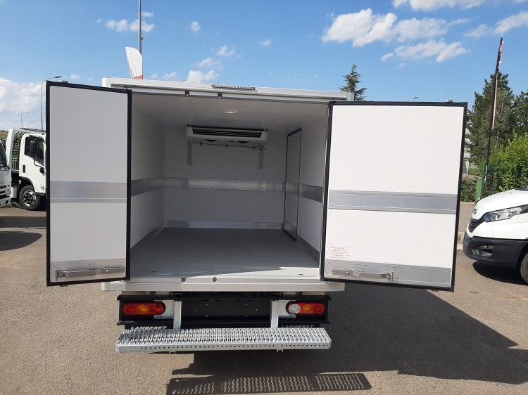 PIAGGIO NP6 RJ 90CH BVM CAISSE FRIGO