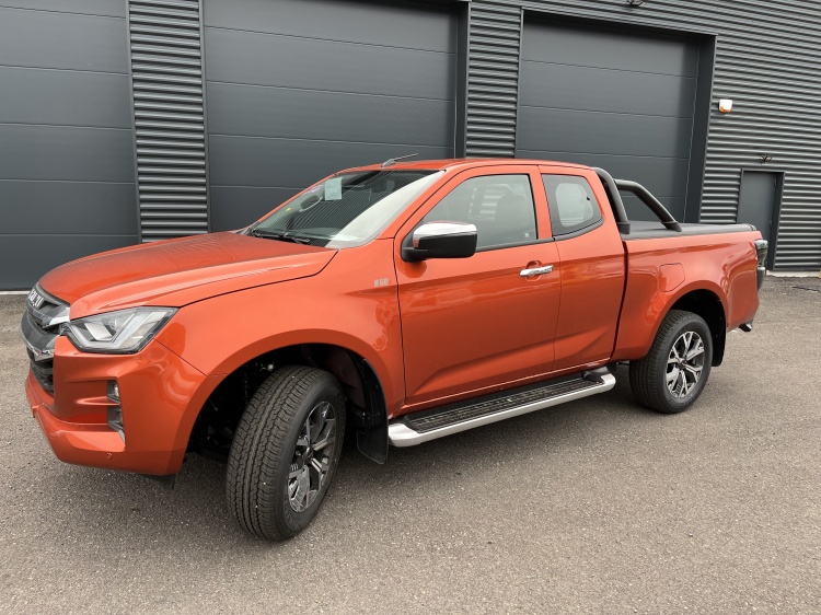 ISUZU D MAX D MAX SPACE N60F AT 4X4 VALENCIA 