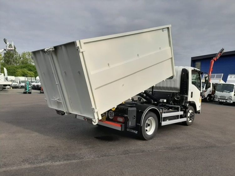 ISUZU M30 5.2L 190CH BVM BRAS CORNUT 4T5