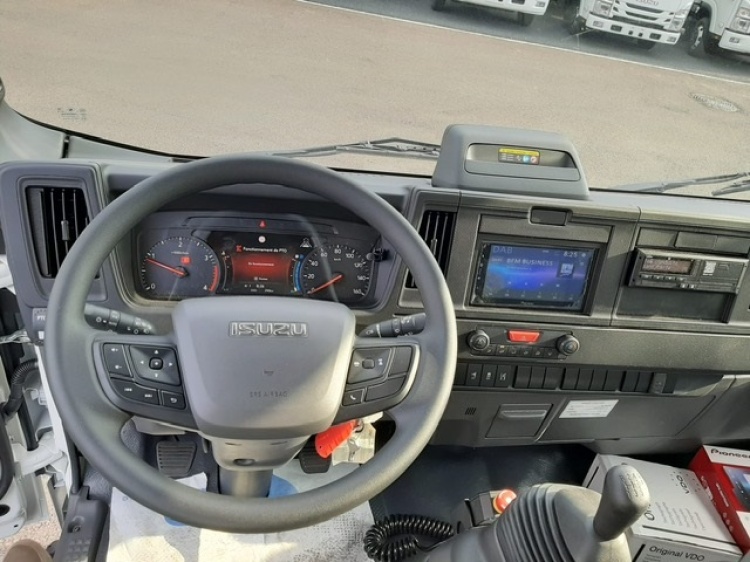 ISUZU M30 5.2L 190CH BVM BRAS CORNUT 4T5