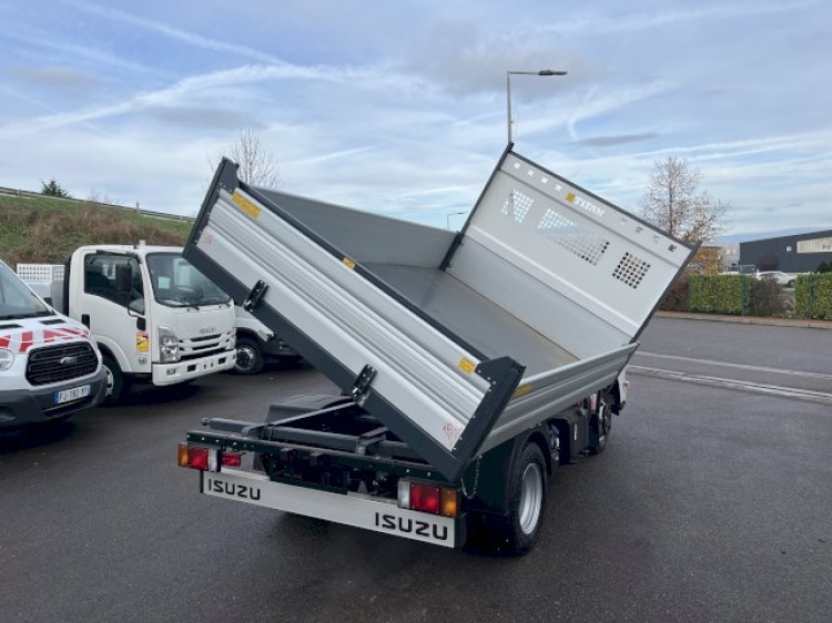 ISUZU M21 T 1.9L 120CH BVM TRIBENNE ACIER
