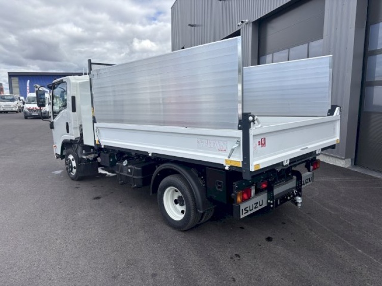 ISUZU M27 LARGE 3.0L 150CH BVM BENNE ACIER + COFFRE + REHAUSSES