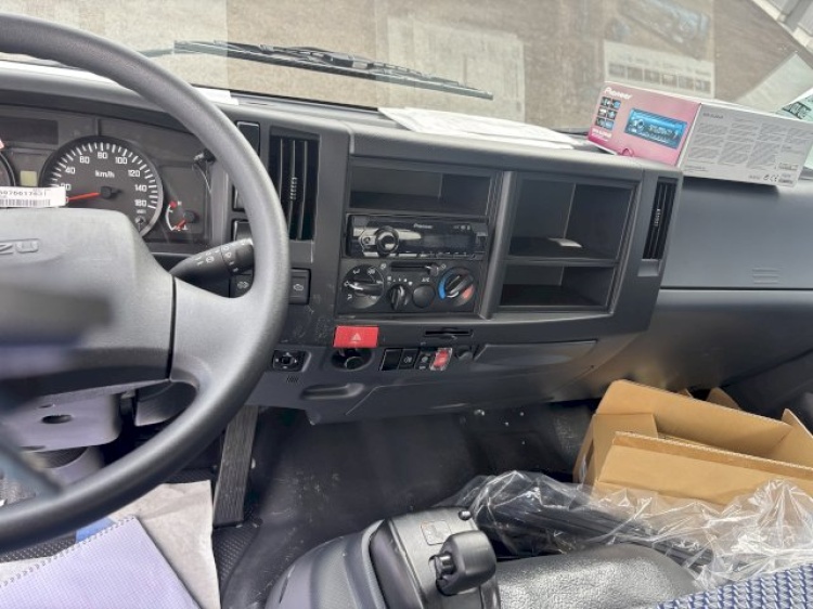 ISUZU M27 LARGE 3.0L 150CH BVM BENNE ACIER + COFFRE + REHAUSSES