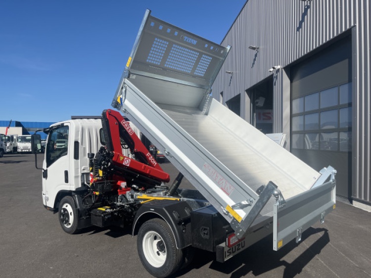 ISUZU M27 GEN 2 3.0L 150CH BVM BENNE ALU + GRUE FASSI F30 + RADIOCOMMANDE + ALLONGE