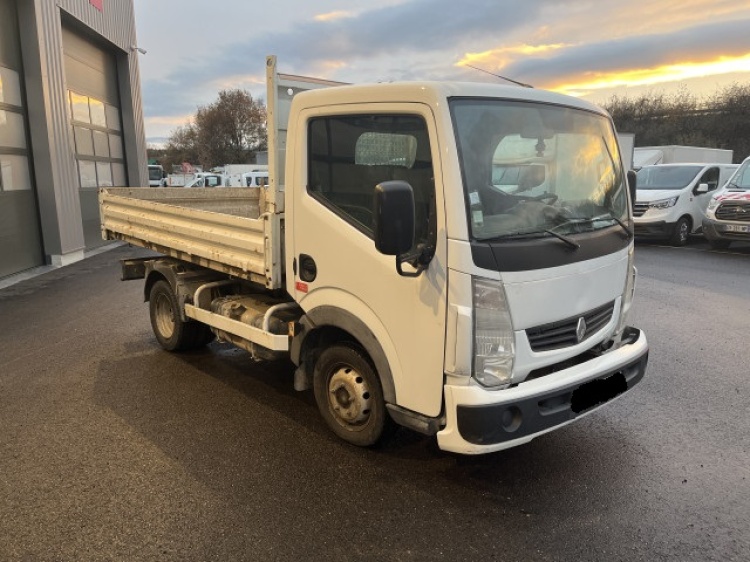 RENAULT MAXITY 3T5 110CH BVM BENNE ACIER