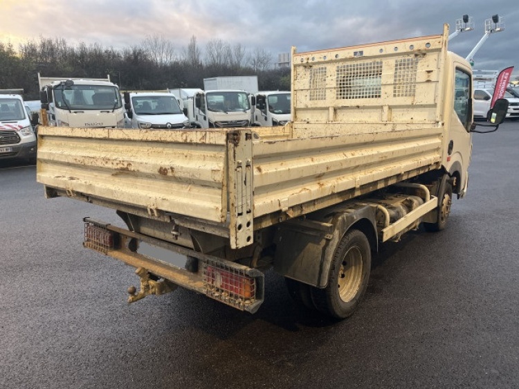 RENAULT MAXITY 3T5 110CH BVM BENNE ACIER