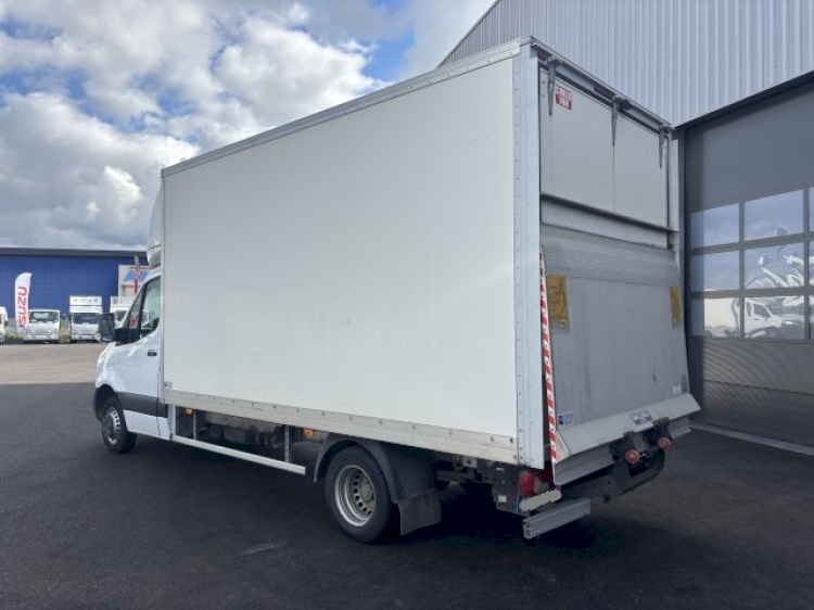 MERCEDES SPRINTER 143CH BVM CAISSE + HAYON