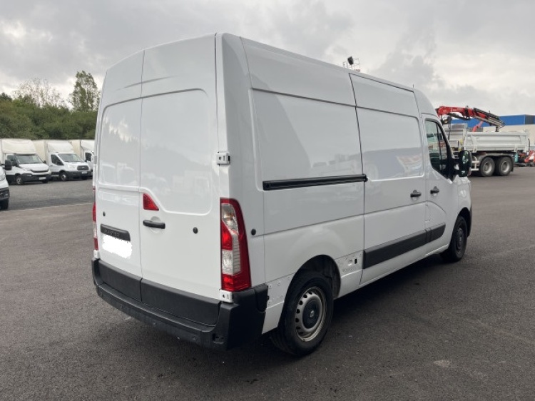 RENAULT MASTER FOURGON L2H2 3T5 135CH BVM 