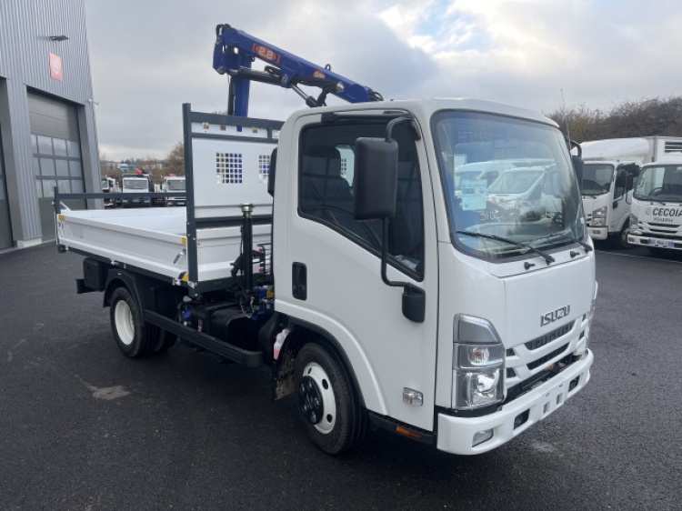 ISUZU M27 3T5 150CH BVM BENNE + GRUE PM2823