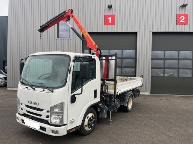ISUZU L35 3T5 150CH BVM BENNE ACIER + GRUE PK2900B
