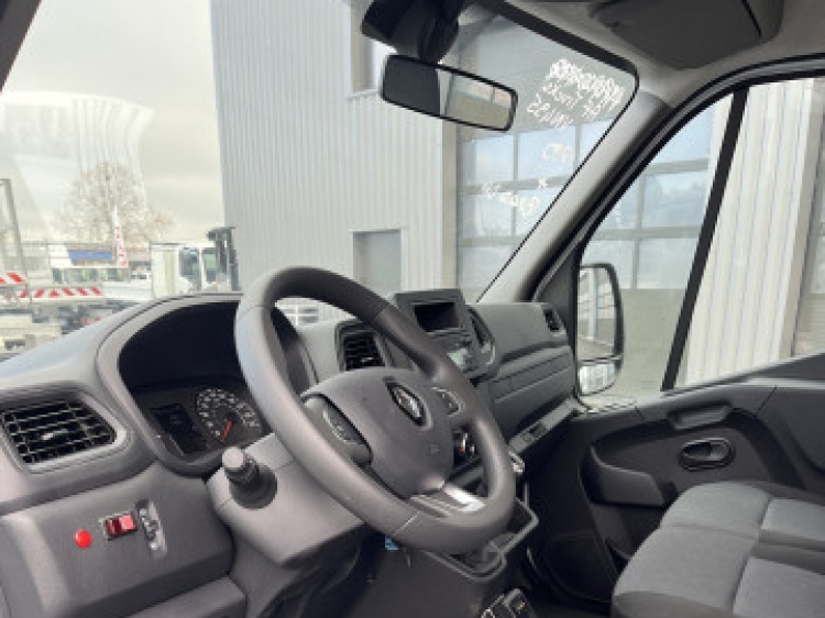 RENAULT MASTER 3T5 145CH BVM BRAS CORNUT D30C32