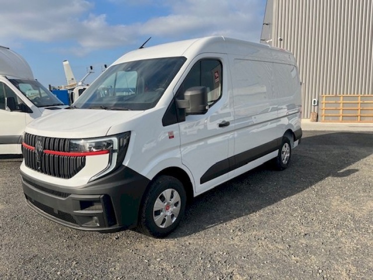 RENAULT MASTER FOURGON XDD L2H2 3.5T 150CH BVM