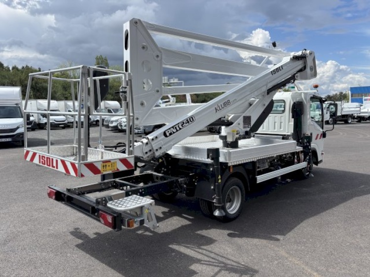 ISUZU M21 T 1.9L 120CH BVM NACELLE KLUBB PNT240 24M ARTICULEE