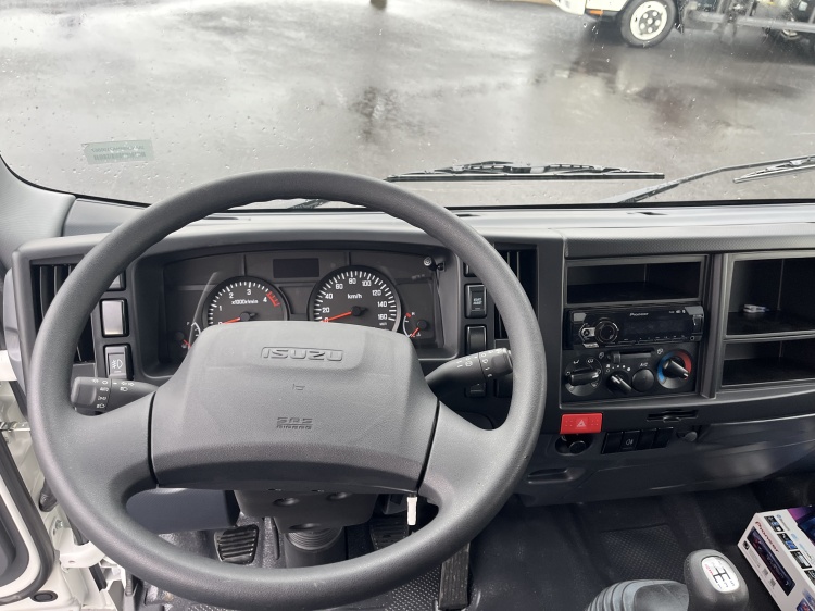 ISUZU M27 3.0L 150CH BVM PLATEAU BACHE 4500 x 1950