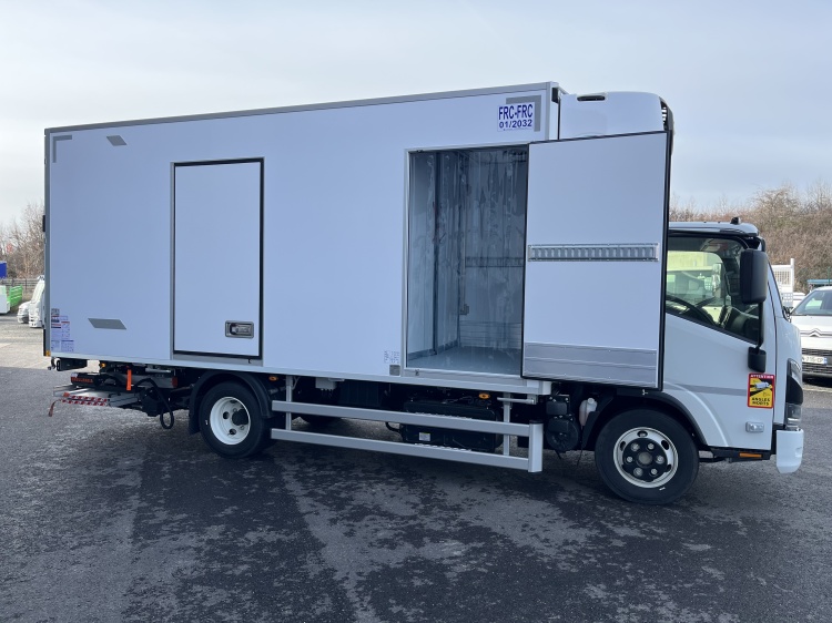 ISUZU M30 5.2L 190CH BVA CAISSE FRIGORIFIQUE + HAYON