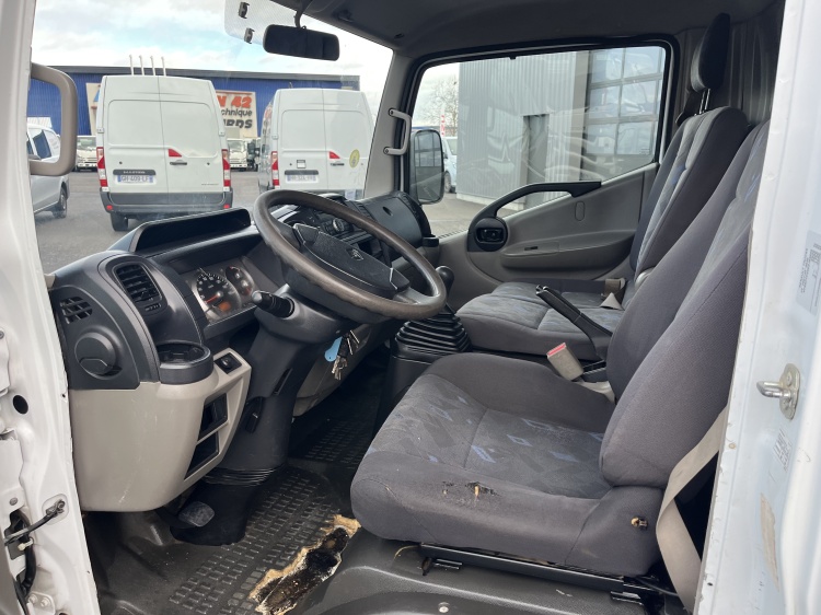 RENAULT MAXITY 3T5 130CH BVM + BENNE ACIER JPM + COFFRE + REHAUSSES