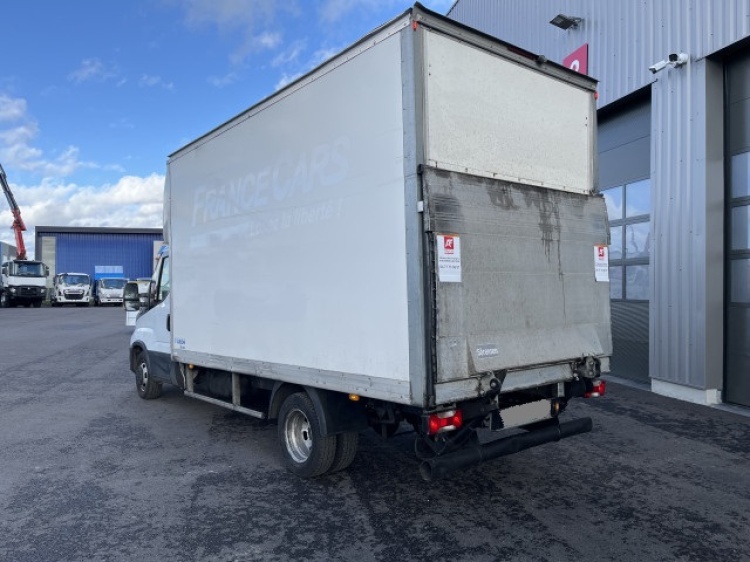 IVECO DAILY 35C16 3.0L 160CH BVM CAISSE + HAYON