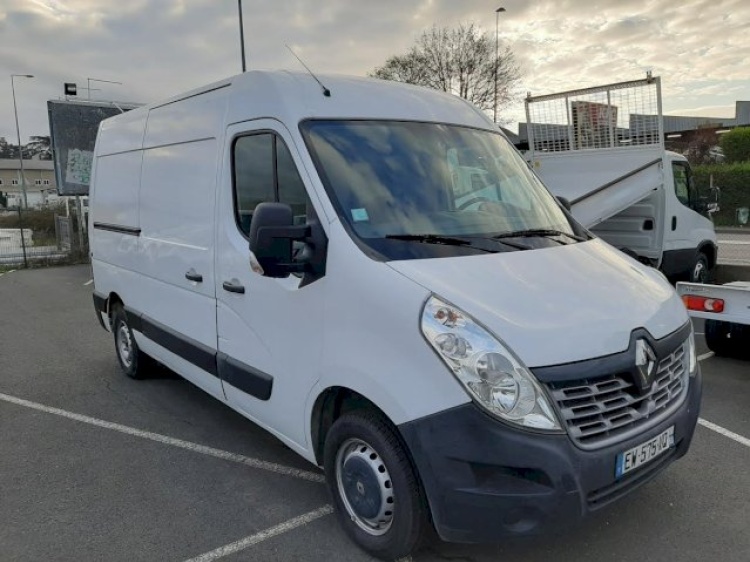 RENAULT MASTER 2.3L 110CH 3T3 FOURGON L2H2