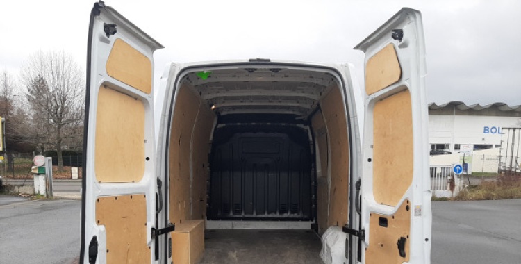 RENAULT MASTER FOURGON 3T5 L2H2 130CH